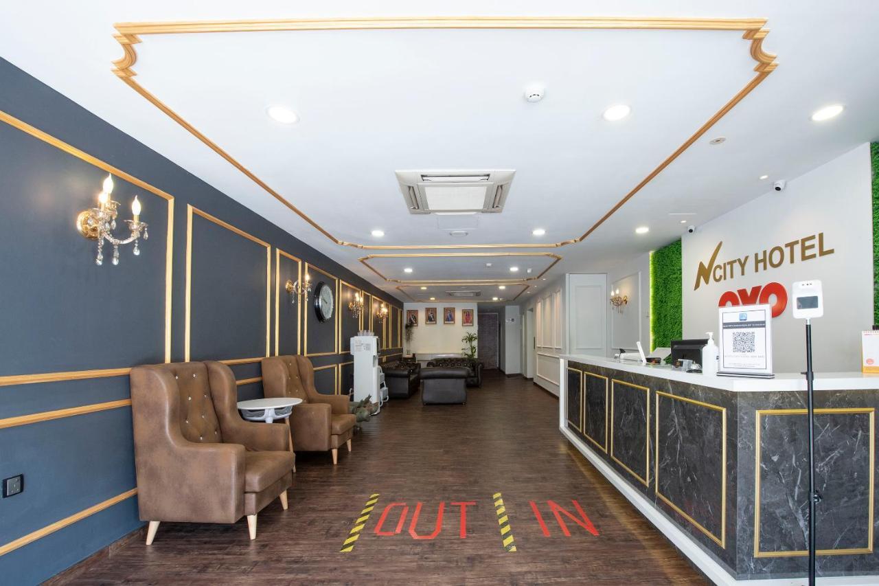 Oyo 90403 North City Hotel Johor Bahru Dış mekan fotoğraf