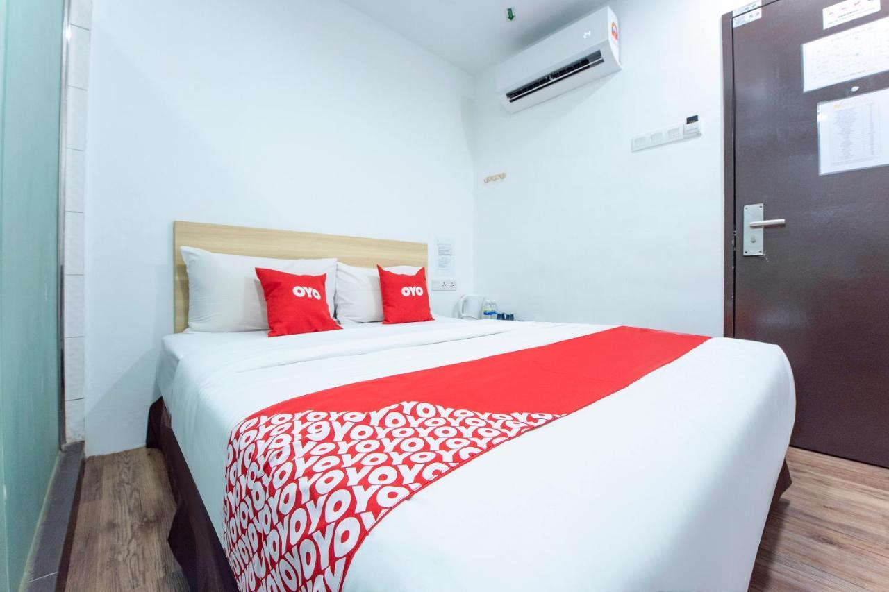 Oyo 90403 North City Hotel Johor Bahru Dış mekan fotoğraf